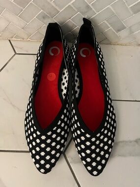 Black & White Patterned Pointed Ballet Flats